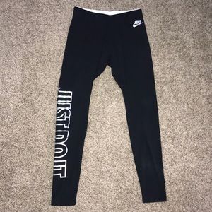 Nike leggings